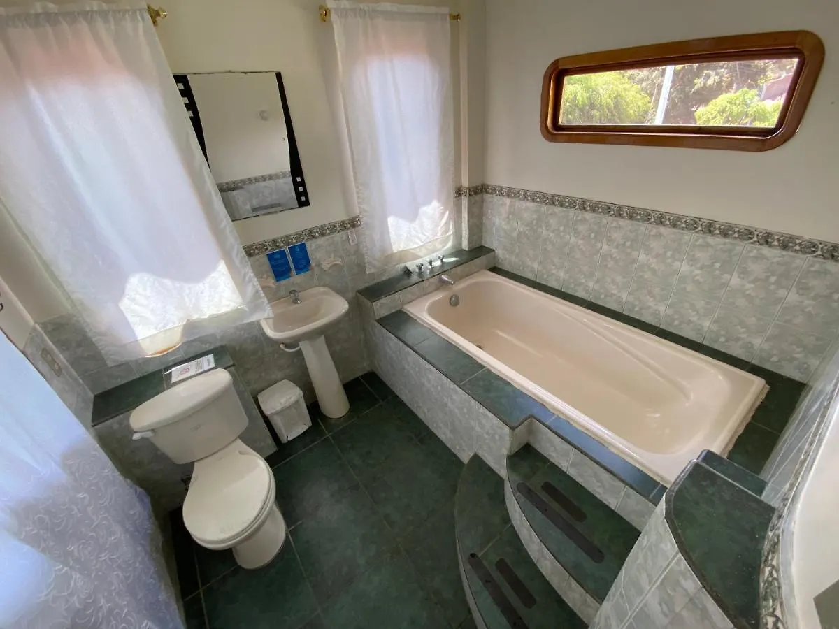 Hostal Casa Eden Puerto Ayora