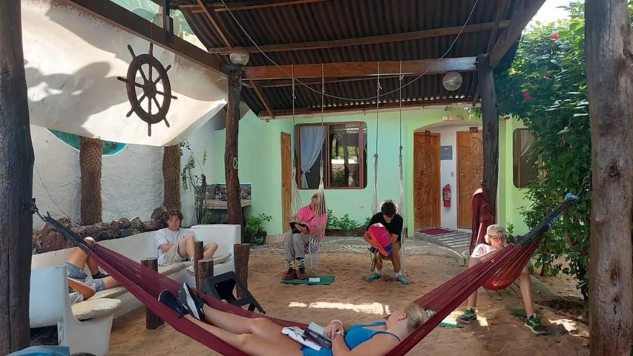 Hostal Casa Eden Puerto Ayora  Puerto Ayora (Galapagos Islands)