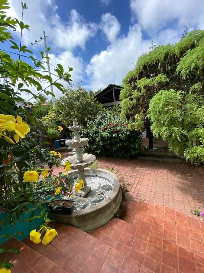 Hostal Casa Eden Puerto Ayora  Ekwador
