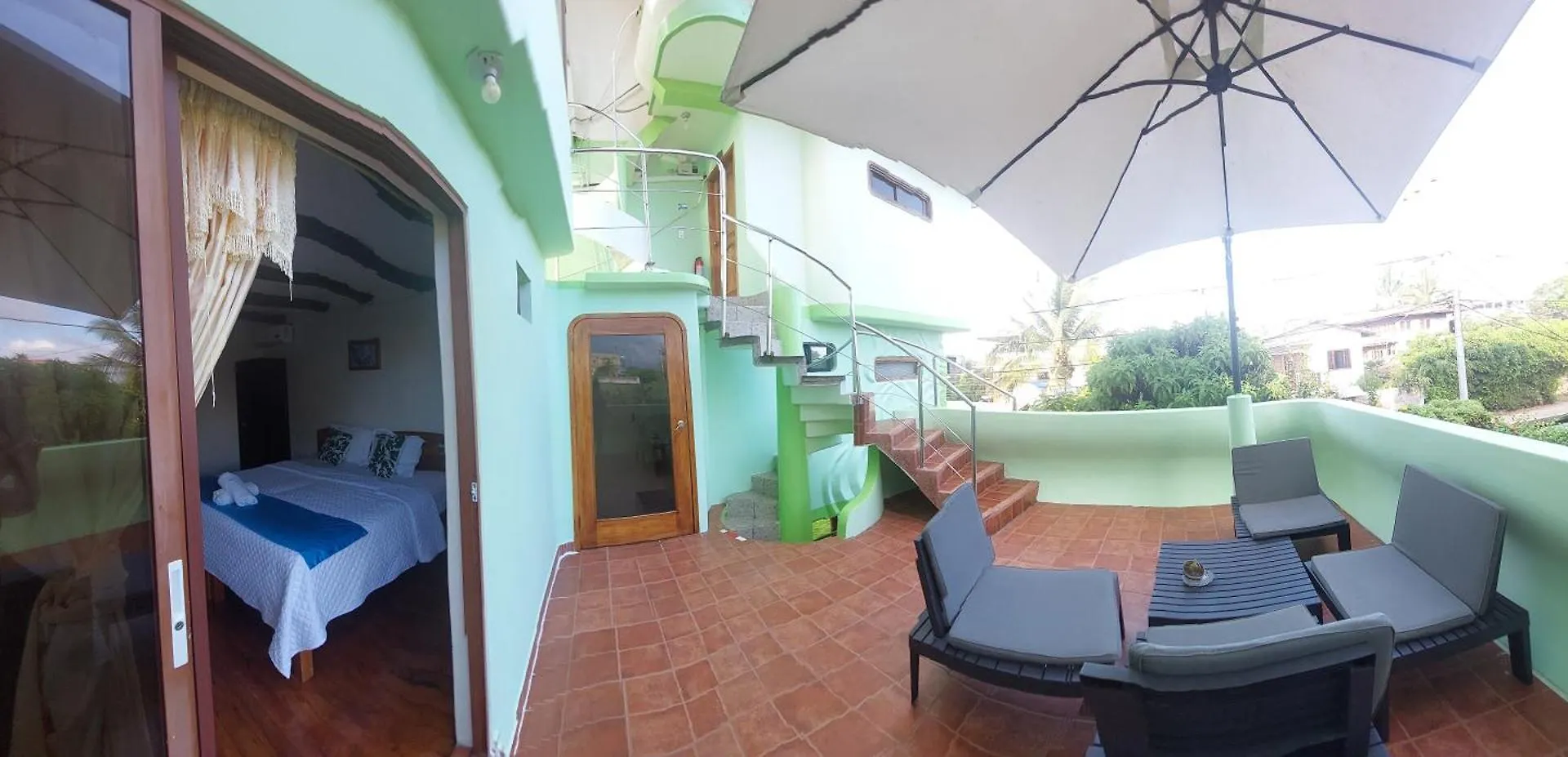 Hostal Casa Eden Puerto Ayora